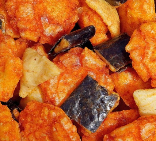 Снек японский "Спайси Томато Куракка", 90 г